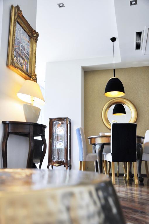 Mondrian Luxury Suites & Apartments Krakow Old Town Cracóvia Exterior foto